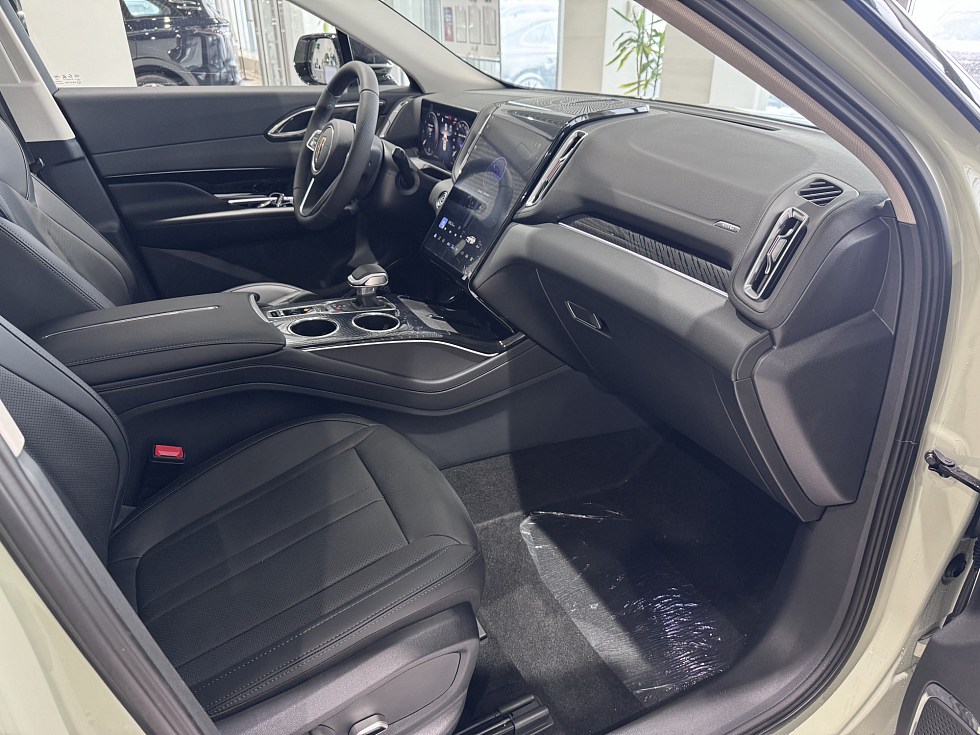 Hongqi HS3 Делюкс (Deluxe), зеленый