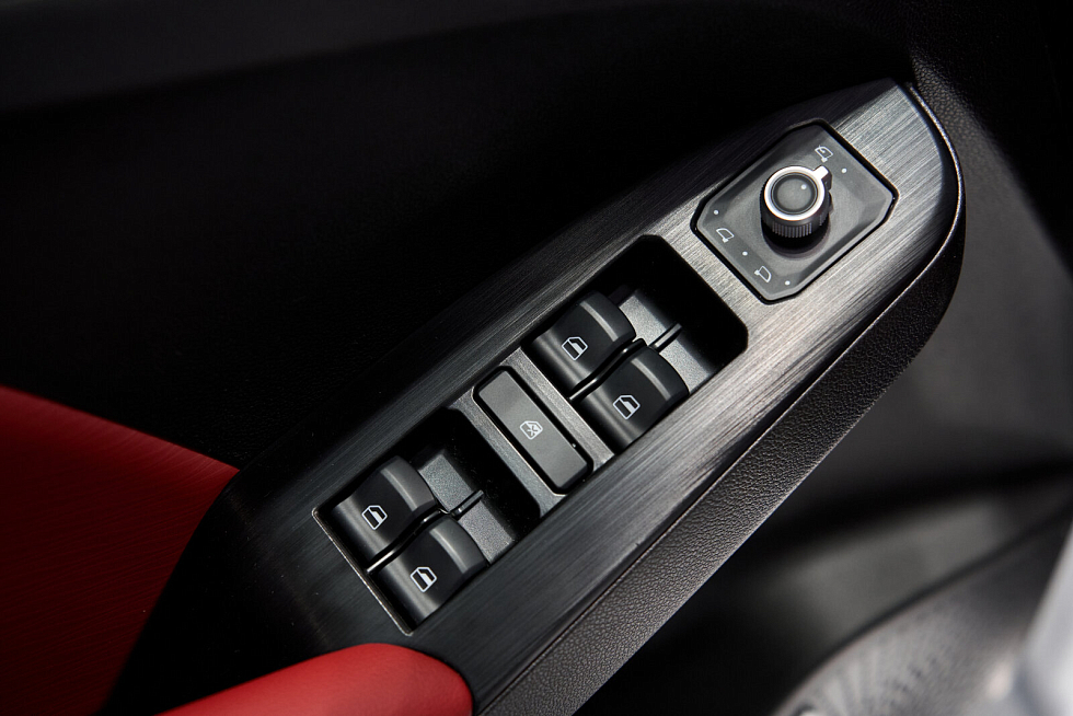 Haval Jolion Комфорт, белый