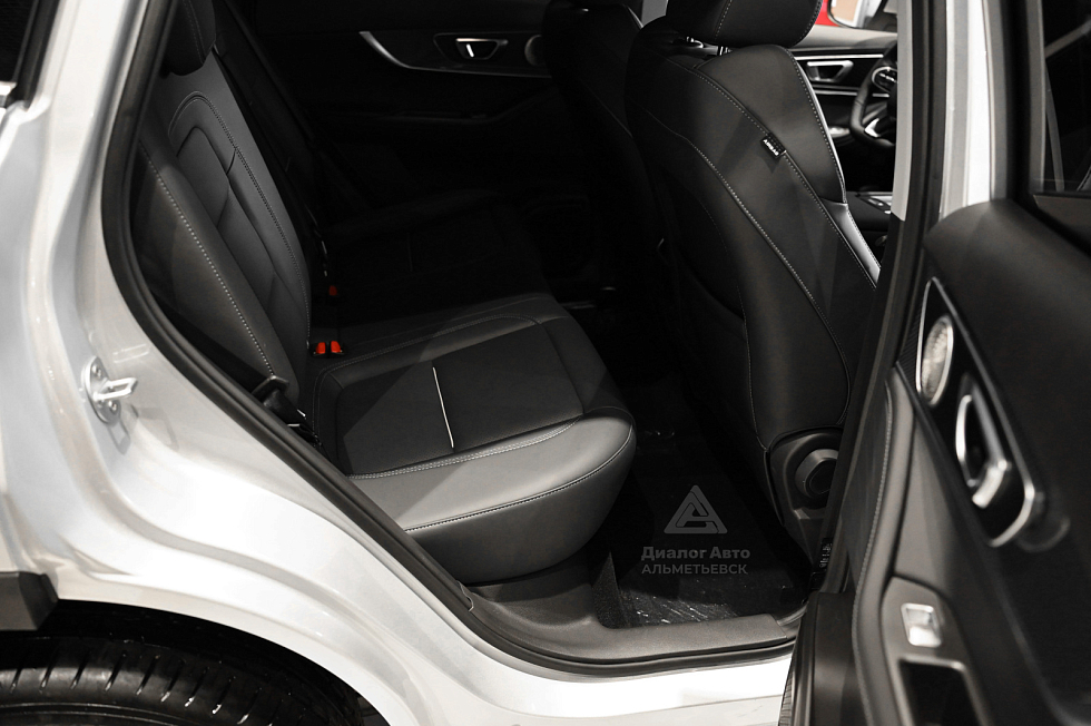 Chery Tiggo 7L Active, серебряный