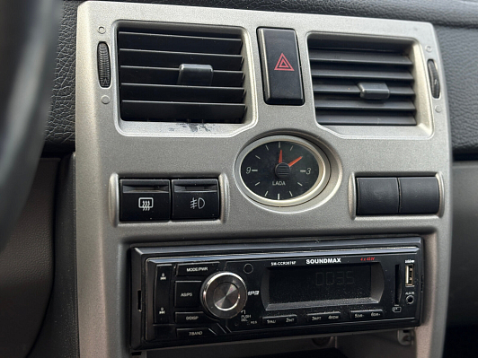 Lada (ВАЗ) Priora Люкс, 2011 года, пробег 199591 км