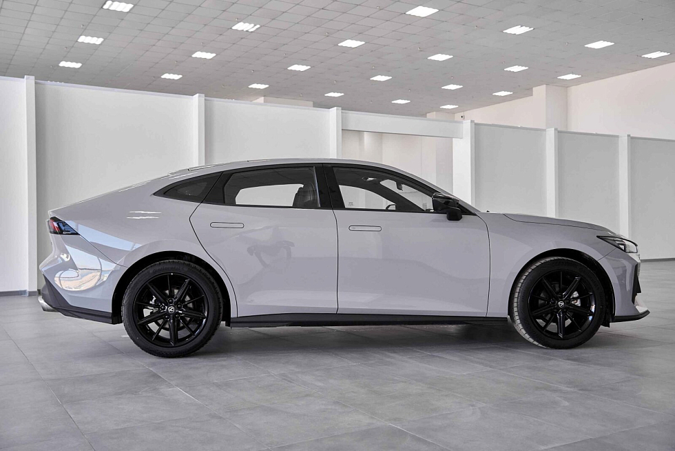 Changan UNI-V Luxe, серый