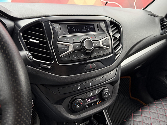 Lada (ВАЗ) Vesta Comfort, 2019 года, пробег 83000 км