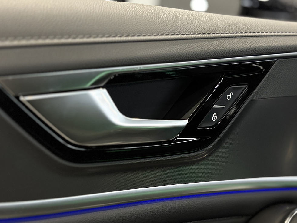 Hongqi HS3 Комфорт (Comfort), голубой