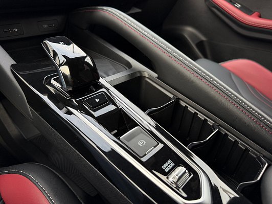 Geely Coolray Exclusive, 2024 года, пробег 13336 км