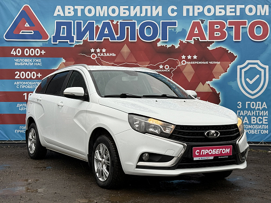 Lada (ВАЗ) Vesta Luxe Multimedia (2017-2019), 2018 года, пробег 161963 км