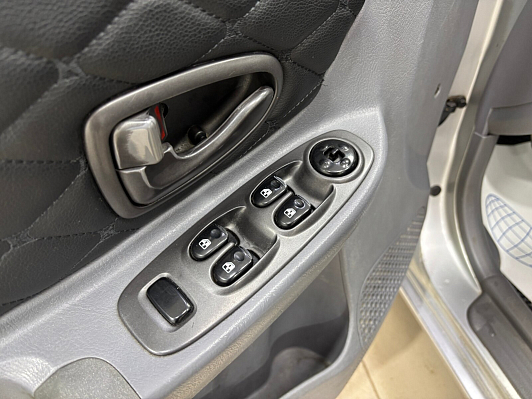 Hyundai Accent, 2005 года, пробег 164059 км