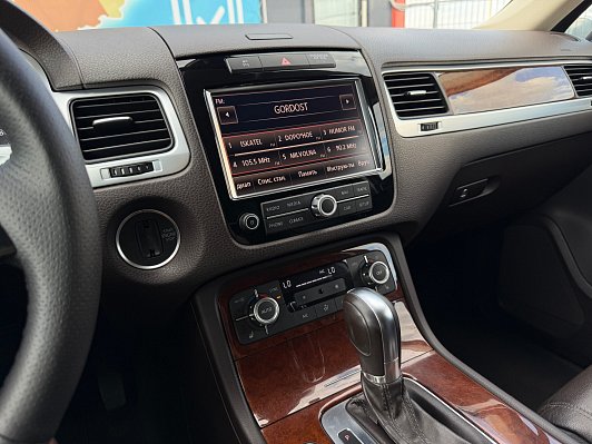 Volkswagen Touareg, 2013 года, пробег 187148 км