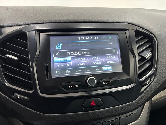 Lada (ВАЗ) Vesta Luxe Multimedia, 2019 года, пробег 111628 км
