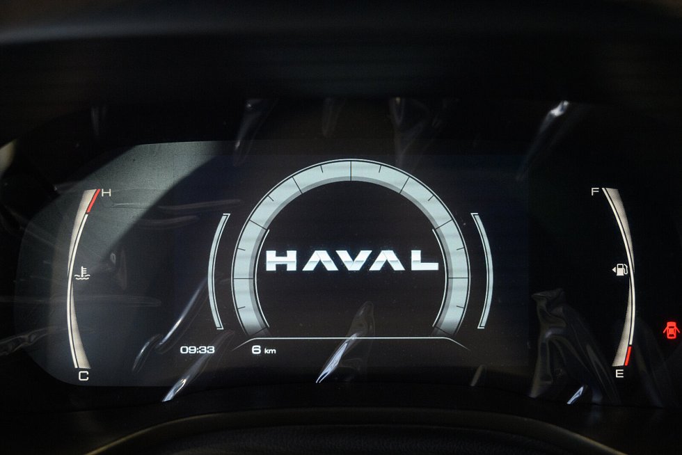 Haval Jolion Техно +, красный