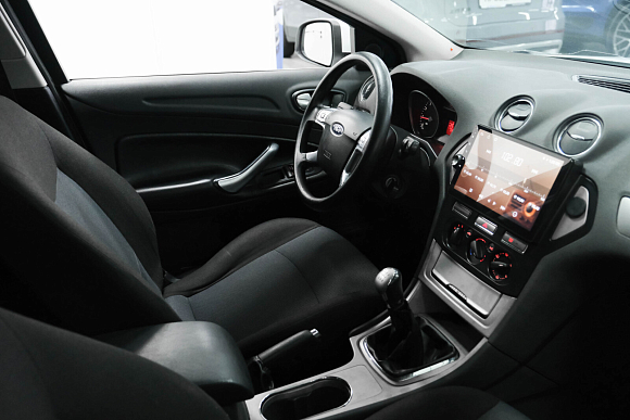 Ford Mondeo Ambiente, 2009 года, пробег 176000 км