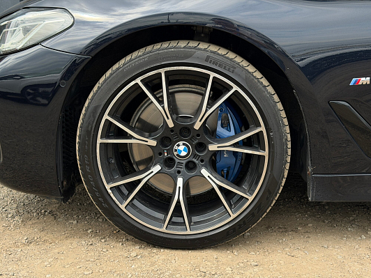 BMW 5 серии 530i xDrive M Sport Plus, 2020 года, пробег 153400 км