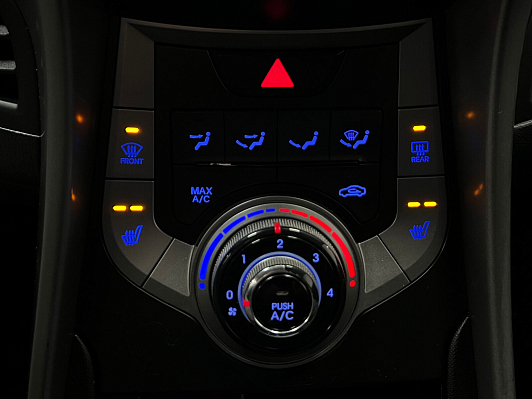 Hyundai Elantra Comfort, 2012 года, пробег 177267 км