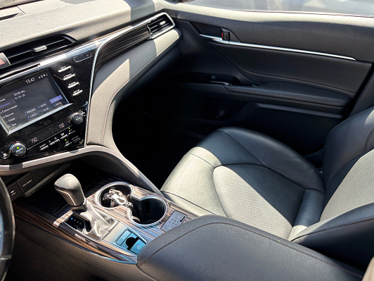 Toyota Camry Элеганс Safety, 2019 года, пробег 164620 км