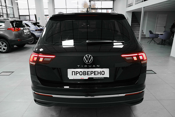 Volkswagen Tiguan Respect, 2020 года, пробег 146743 км