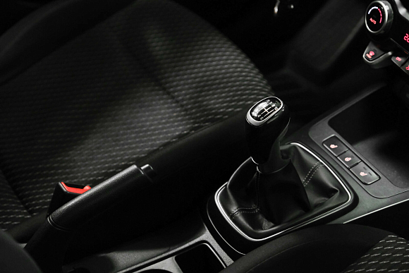 Kia Rio, 2018 года, пробег 130000 км