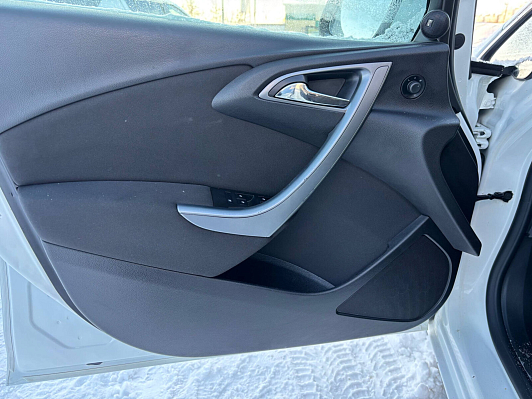 Opel Astra Enjoy, 2014 года, пробег 198000 км