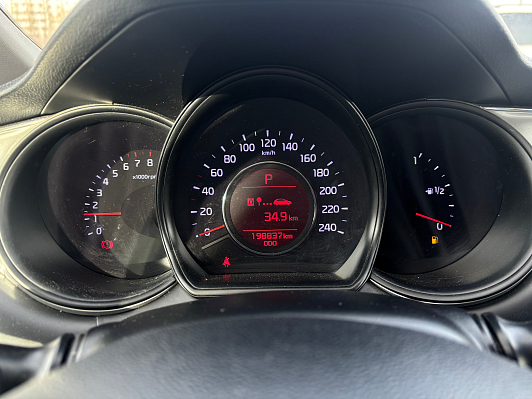 Kia Ceed Comfort, 2015 года, пробег 198837 км