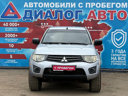 Mitsubishi L200 DC Intense, 2010 года, пробег 249000 км