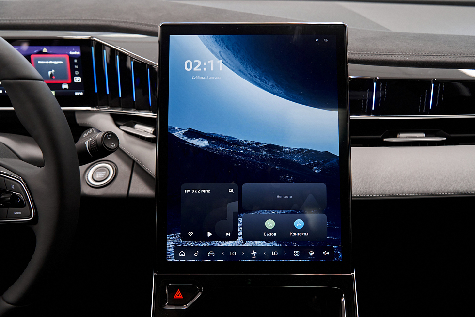 Geely Atlas Флагман, зеленый