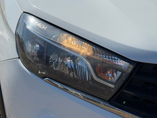 Lada (ВАЗ) Vesta Black, 2021 года, пробег 103726 км