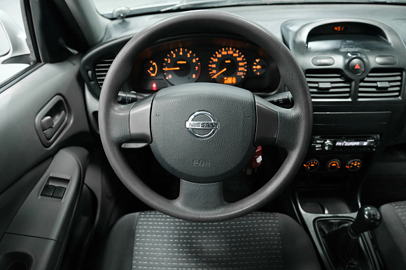 Nissan Almera Classic, 2009 года, пробег 233657 км