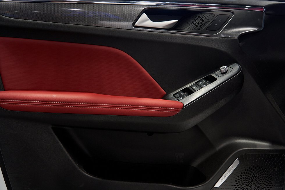 Haval Jolion Комфорт, белый