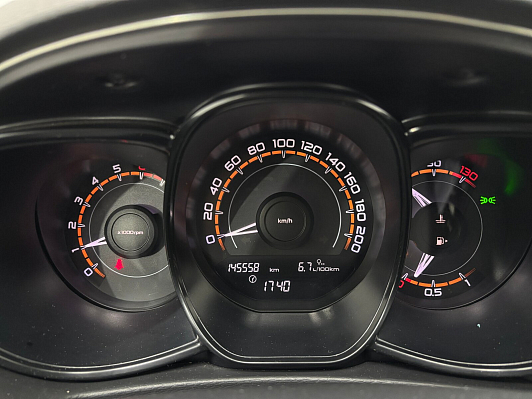 Lada (ВАЗ) Vesta 50 Anniversary, 2017 года, пробег 145540 км