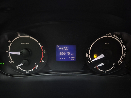 Lada (ВАЗ) Priora Норма, 2014 года, пробег 105578 км