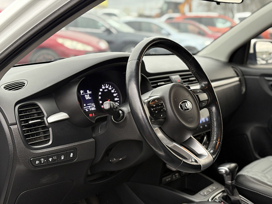 Kia Rio Comfort, 2017 года, пробег 142000 км