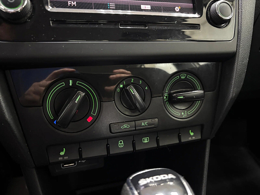 Skoda Rapid Hockey Edition Ambition, 2018 года, пробег 105178 км