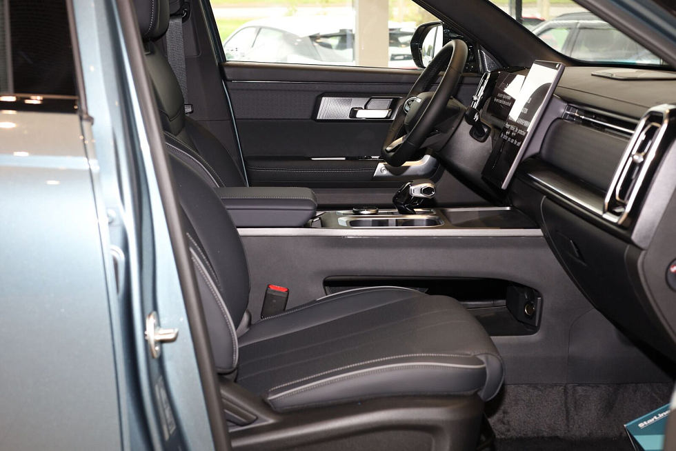 Jaecoo J7 Комфорт, серый