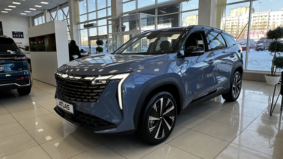 Geely Atlas Flagship, серый