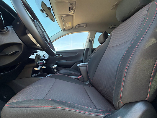 Kia Rio Style, 2021 года, пробег 42000 км