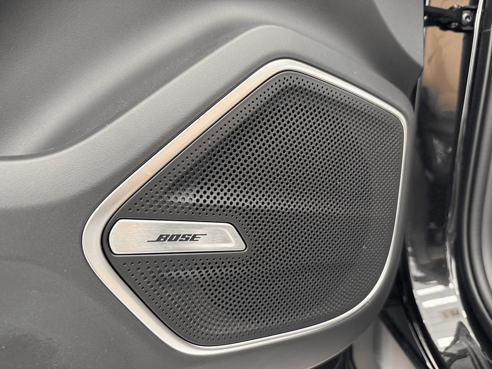 Nordcross 001 Ultra, черный