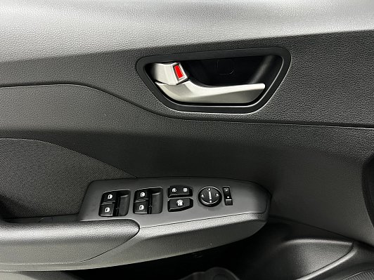 Hyundai Solaris Active Plus, 2017 года, пробег 126000 км
