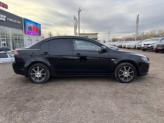 Mitsubishi Lancer, 2010 года, пробег 165499 км