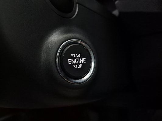 Skoda Karoq Hockey Edition, 2021 года, пробег 72970 км