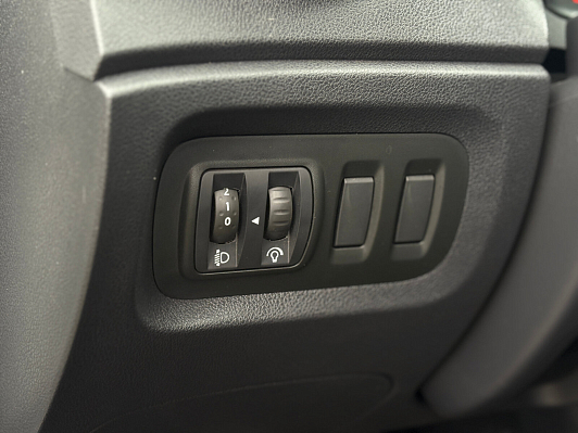 Renault Kaptur Drive, 2017 года, пробег 140541 км