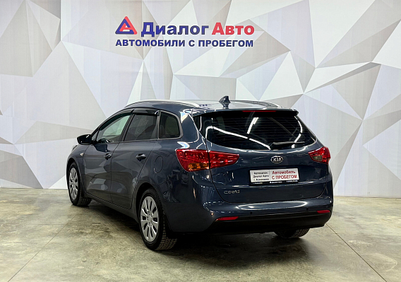 Kia Ceed Luxe 2018 FWC, 2018 года, пробег 110540 км