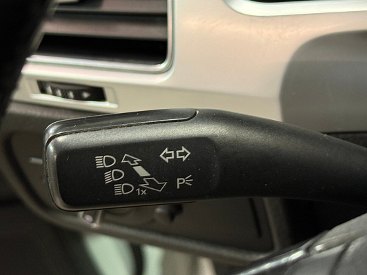 Volkswagen Touareg R-line, 2014 года, пробег 160000 км