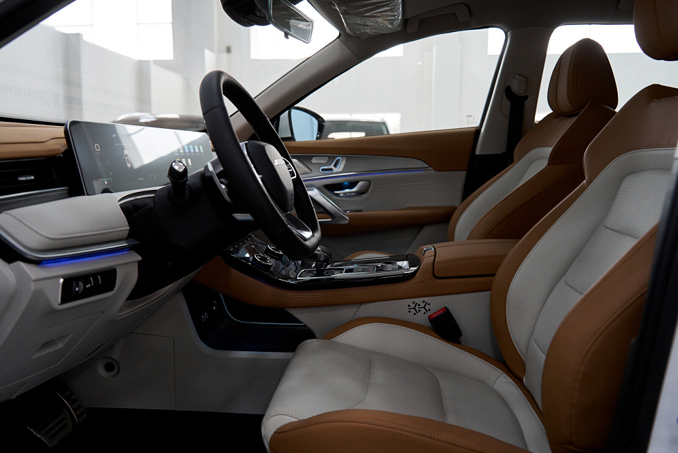 JETOUR X70 PLUS Люкс, белый