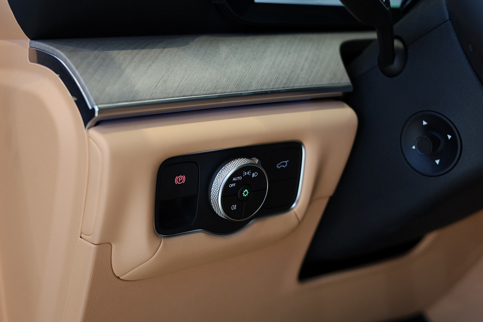 Jaecoo J8 Комфорт, белый