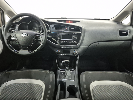 Kia Ceed Luxe, 2013 года, пробег 190063 км