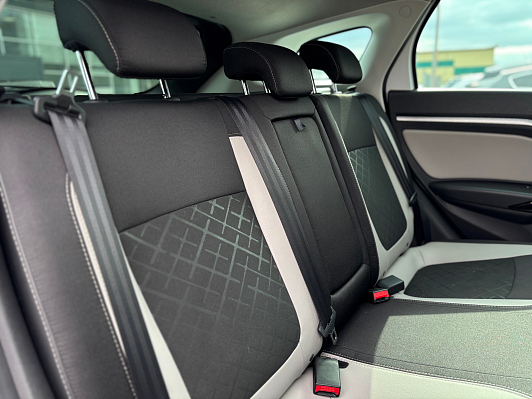 Lada (ВАЗ) Vesta Luxe, 2019 года, пробег 113000 км