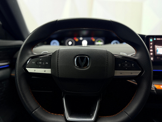 Changan UNI-V Комфорт, 2024 года, пробег 14063 км