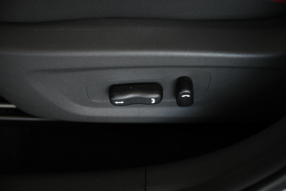 Changan Eado Plus LX, серый