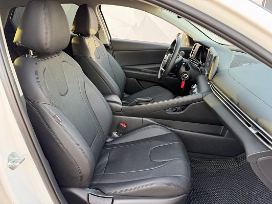 Hyundai Avante, 2022 года, пробег 117291 км