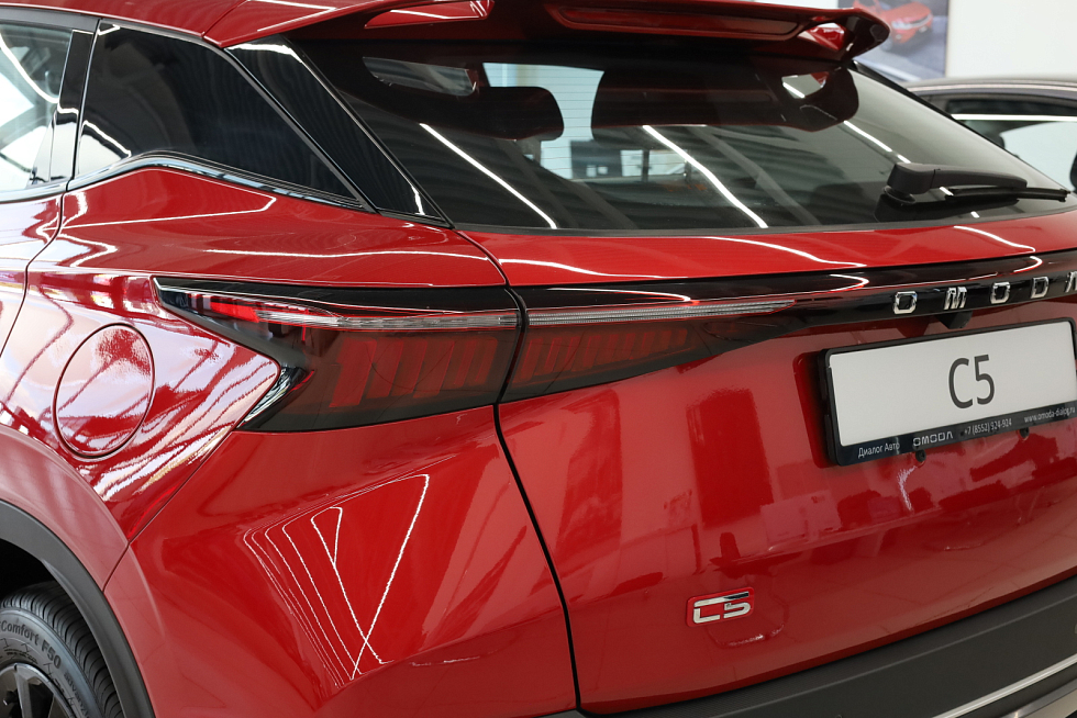 Omoda C5 Drive, красный