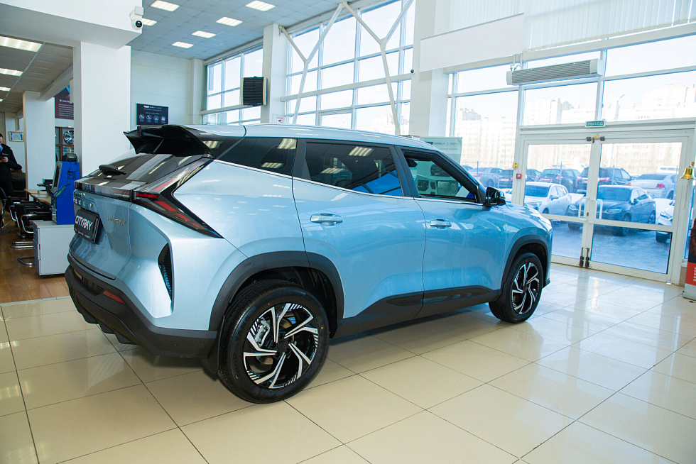 Geely Cityray Luxury, голубой