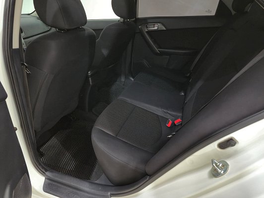 Kia Cerato, 2011 года, пробег 208550 км